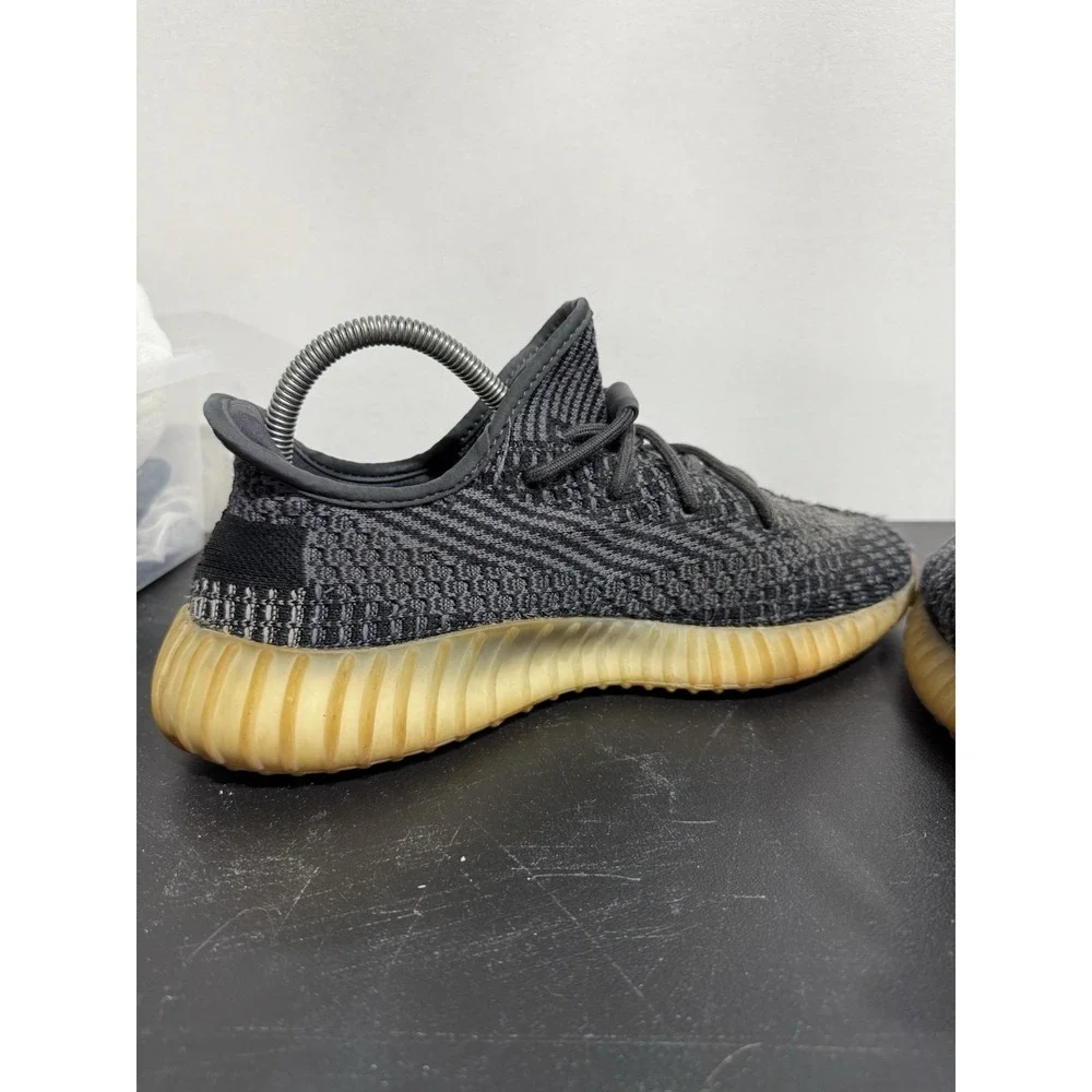 Adidas Yeezy Boost 350 V2 Low Carbon‎ Size 8.5 FZ5000 Black Grey Kanye West Men